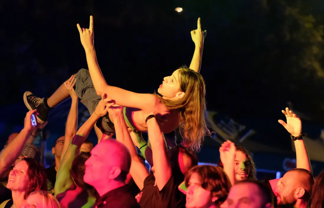 Kandid momenat sa proslave